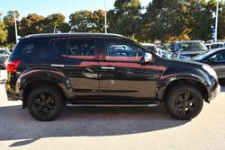 2014 Isuzu MU-X LS-T