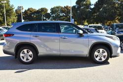 2023 Toyota Kluger GX