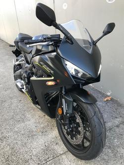 2026 Honda CBR650R E-Clutch