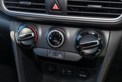 2020 Hyundai Kona Active