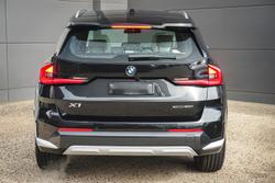 2025 BMW X1 xDrive20i