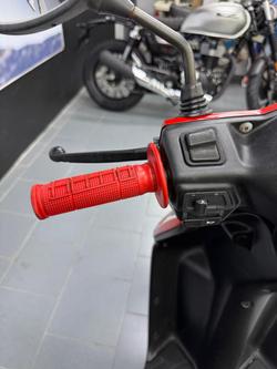 2011 Honda Lead 100 (SCV100) Lead Red