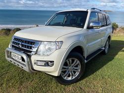 2017 Mitsubishi Pajero Exceed