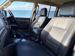 2017 Mitsubishi Pajero Exceed