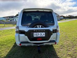 2017 Mitsubishi Pajero Exceed