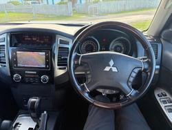 2017 Mitsubishi Pajero Exceed