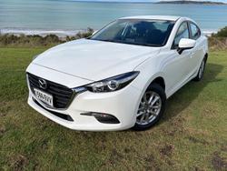 2018 Mazda 3 Neo Sport