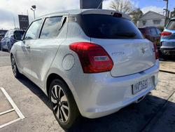 2017 Suzuki Swift GLX Turbo