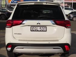 2019 Mitsubishi Outlander LS