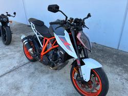2018 Ktm 1290 SUPER DUKE GT White