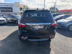 2014 ISUZU MU-X LS-T (4x4)