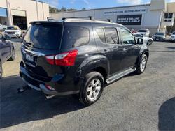 2014 ISUZU MU-X LS-T (4x4)