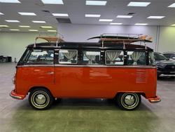 1971 Volkswagen Kombi Transporter Microbus