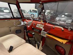 1971 Volkswagen Kombi Transporter Microbus