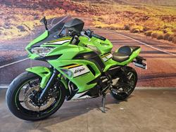 2025 Kawasaki Ninja 650L (LAMS) KRT Edition Ninja Green