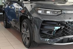 2026 Volkswagen Tayron 200TSI eHybrid R-Line