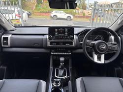 2025 Nissan Navara ST-X