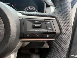2025 Nissan Navara ST-X