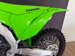 2026 Kawasaki KX250 LIME GREEN