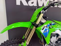 2026 Kawasaki KX250 LIME GREEN