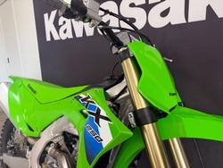 2026 Kawasaki KX250 LIME GREEN