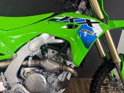 2026 Kawasaki KX250 LIME GREEN