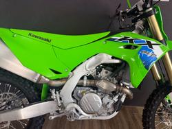 2026 Kawasaki KX250 LIME GREEN