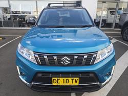 2022 Suzuki Vitara Shadow