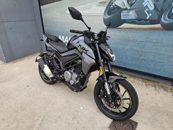 2025 CFMOTO 300 NK ABS Black