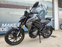 2025 CFMOTO 300 NK ABS Black