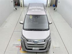 2025 Toyota Noah Hybrid X