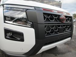 2025 Nissan Navara PRO-4X