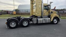 2015 Mack Trident