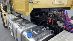 2015 Mack Trident
