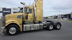 2015 Mack Trident
