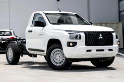 2026 Mitsubishi Triton GLX