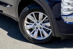 2025 Mitsubishi Outlander ES