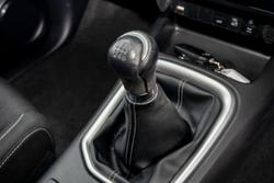 2021 Toyota Hilux SR5