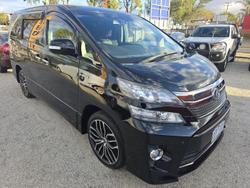 2013 Toyota Vellfire Hybrid ZR
