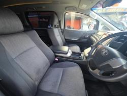 2013 Toyota Vellfire Hybrid ZR