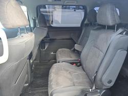 2013 Toyota Vellfire Hybrid ZR