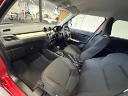 2018 Suzuki Swift GL Navigator