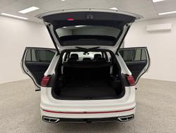 2024 Volkswagen Tiguan 162TSI R-Line Allspace 5N MY24 Four Wheel Drive Pure White