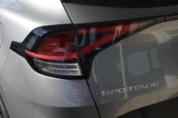 2025 Kia Sportage HEV SX