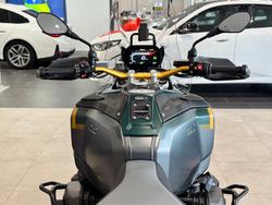 2025 BMW Motorrad R 1300 GS Adventure Option 719 R 1300 Green