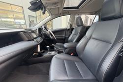2017 Toyota RAV4 Cruiser