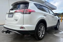 2017 Toyota RAV4 Cruiser