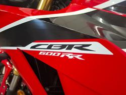 2017 Honda CBR600RR Red