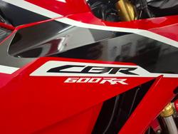 2017 Honda CBR600RR Red