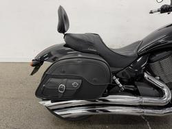 2013 VICTORY HAMMER 8-BALL Black